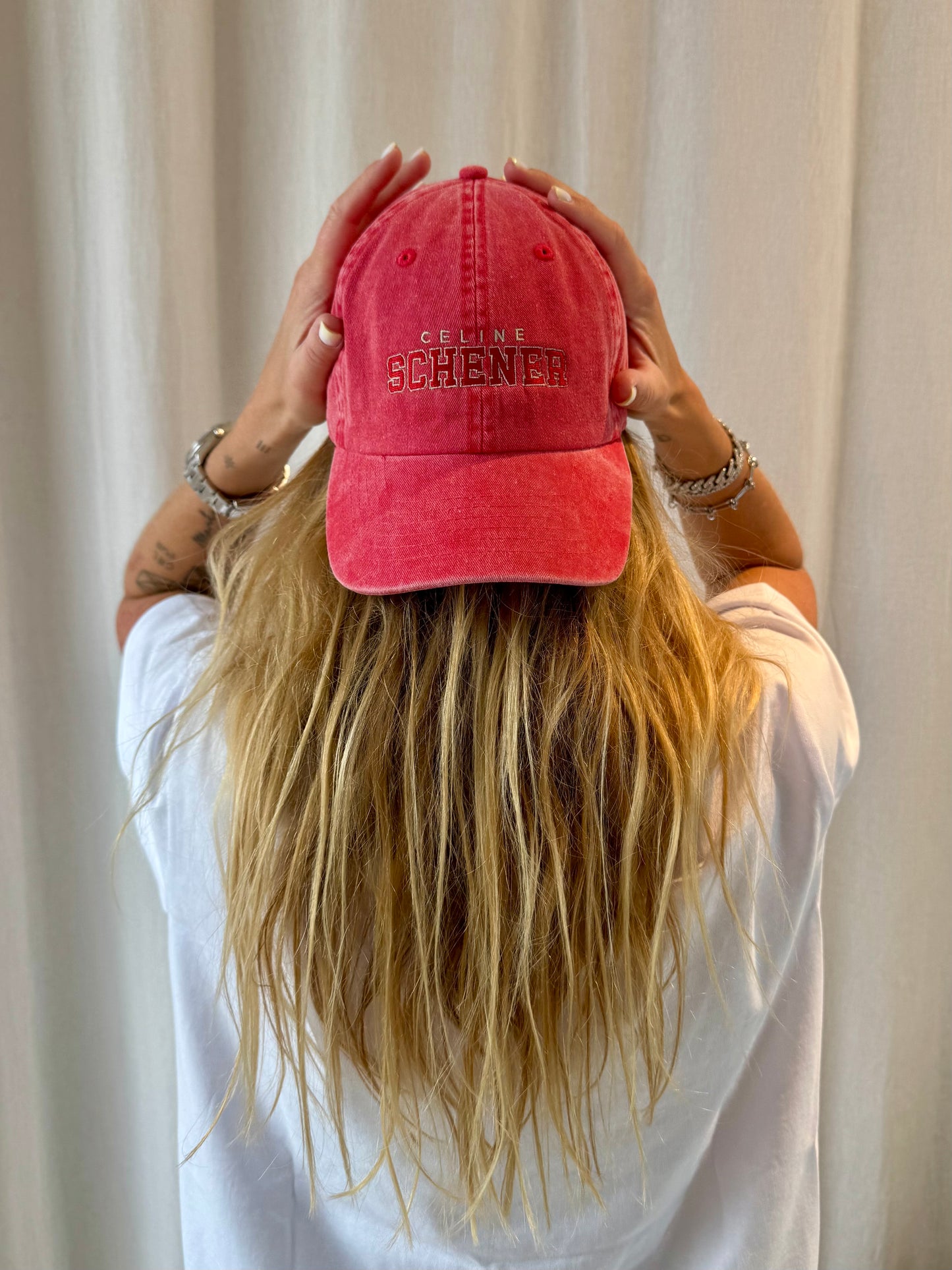 CASQUETTE ROUGE