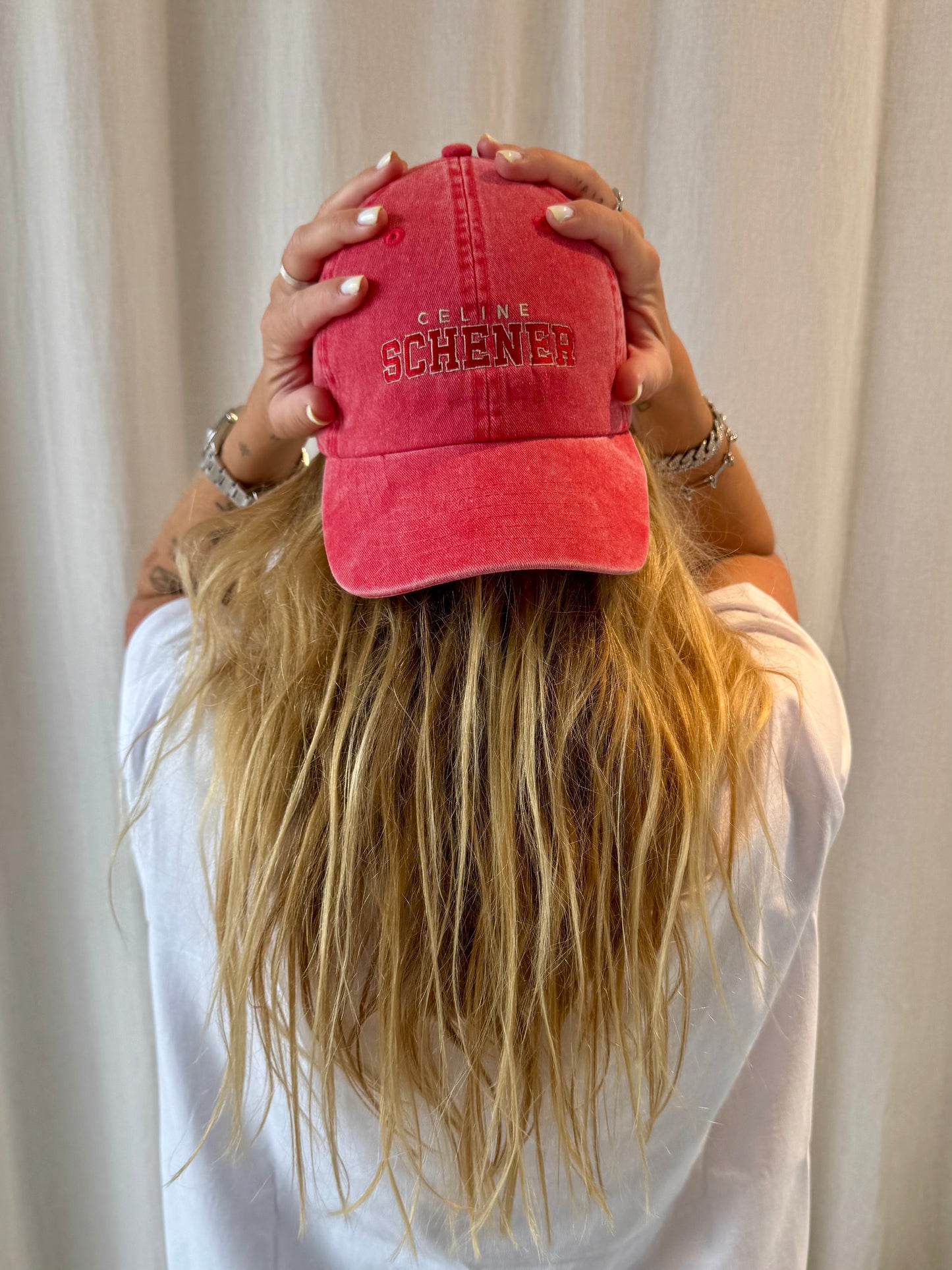 CASQUETTE ROUGE