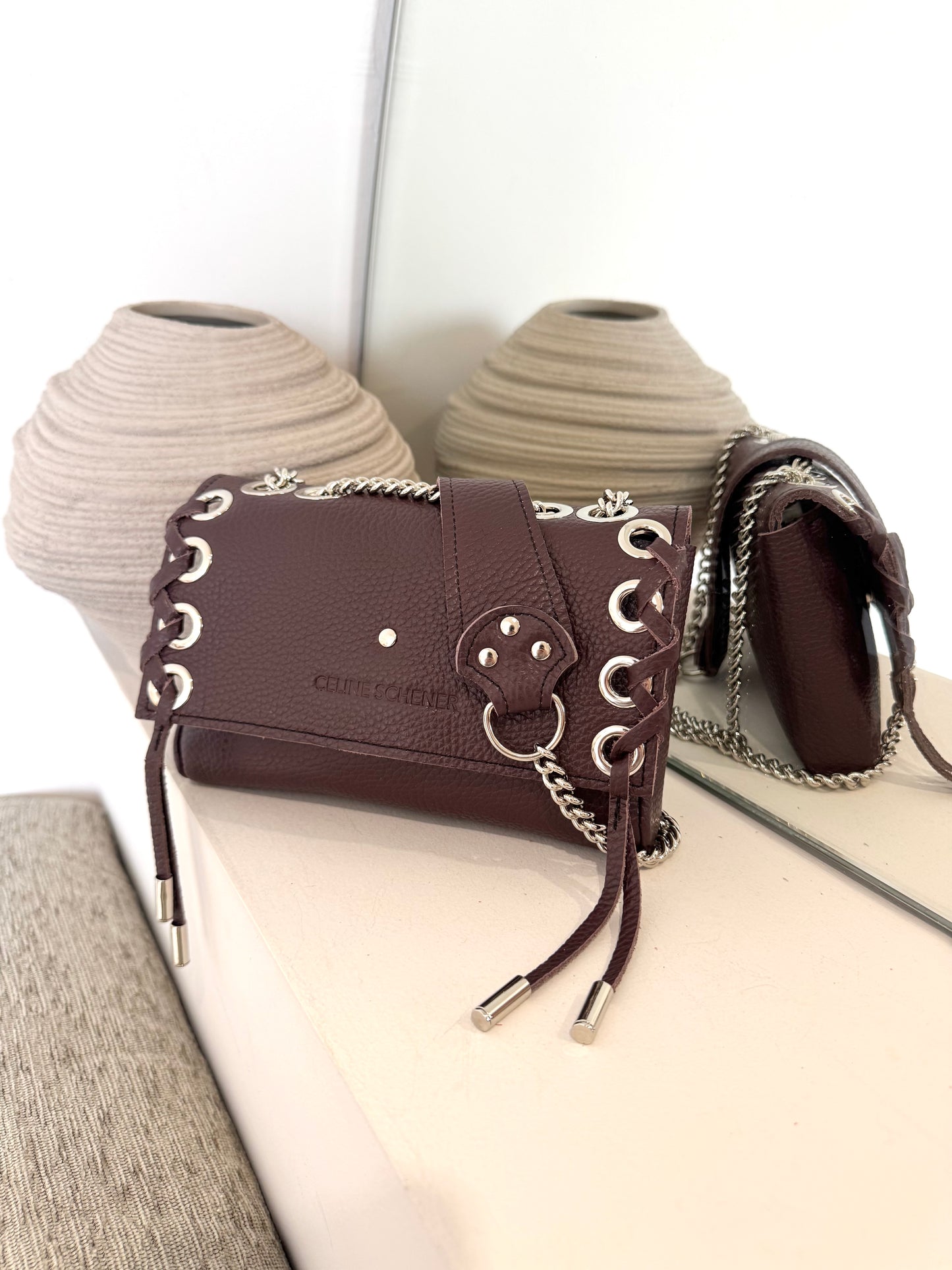 MINI DJANGO LACE UP LIT DE VIN