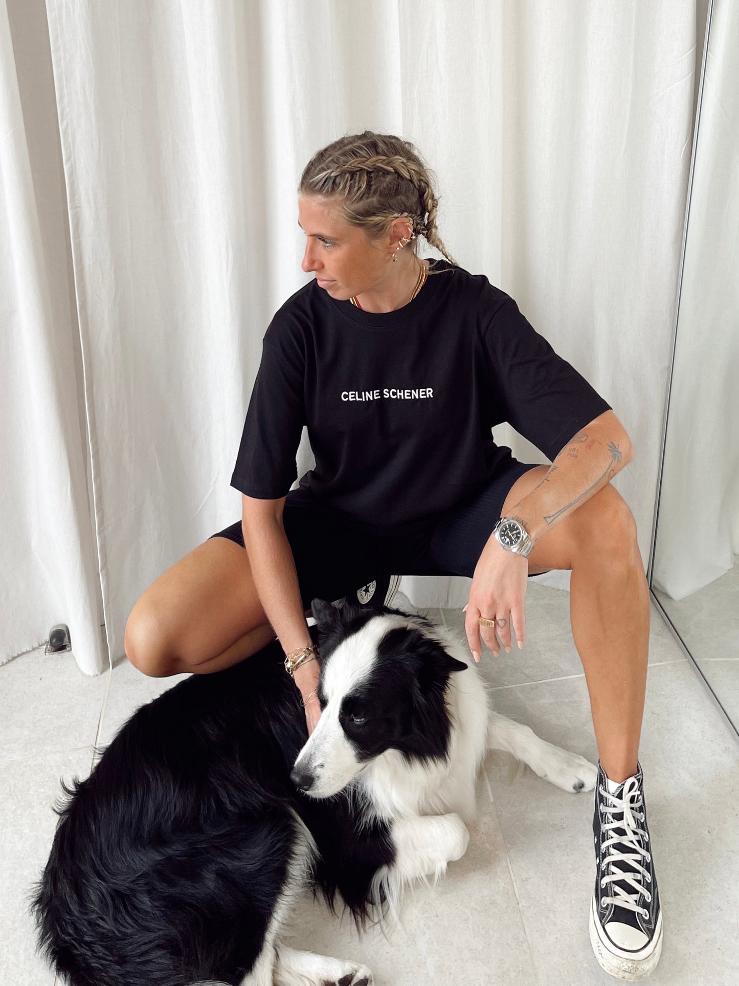 TEESHIRT NOIR BRODERIE BLANCHE