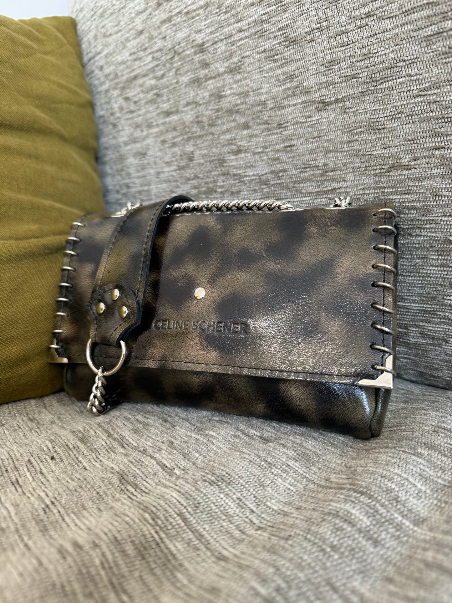 MINI DJANGO CAMO PIERCINGS