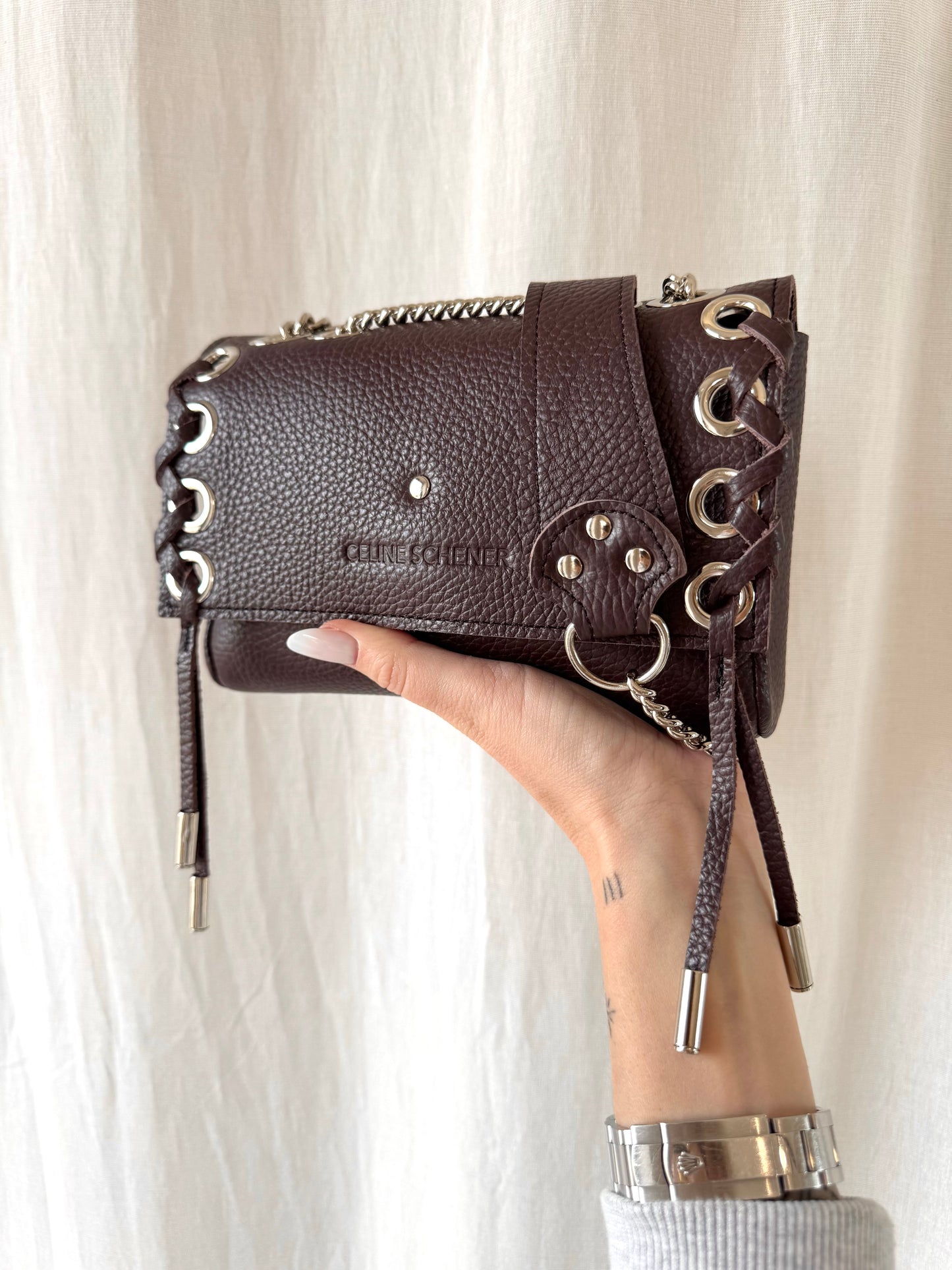 MINI DJANGO LACE UP LIT DE VIN