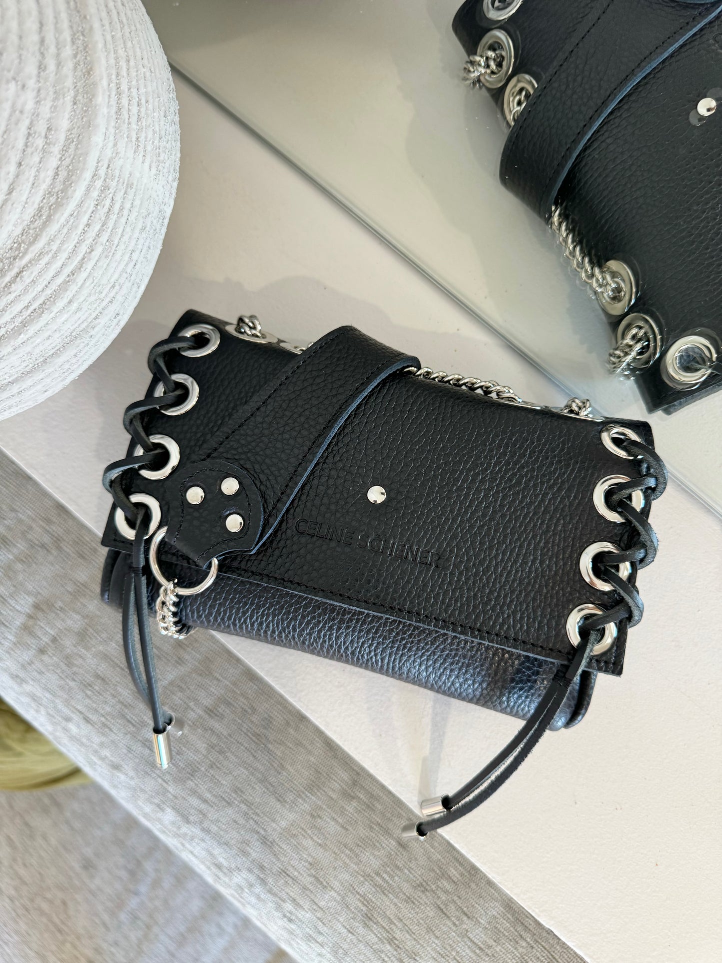 MINI DJANGO BLACK LACE UP