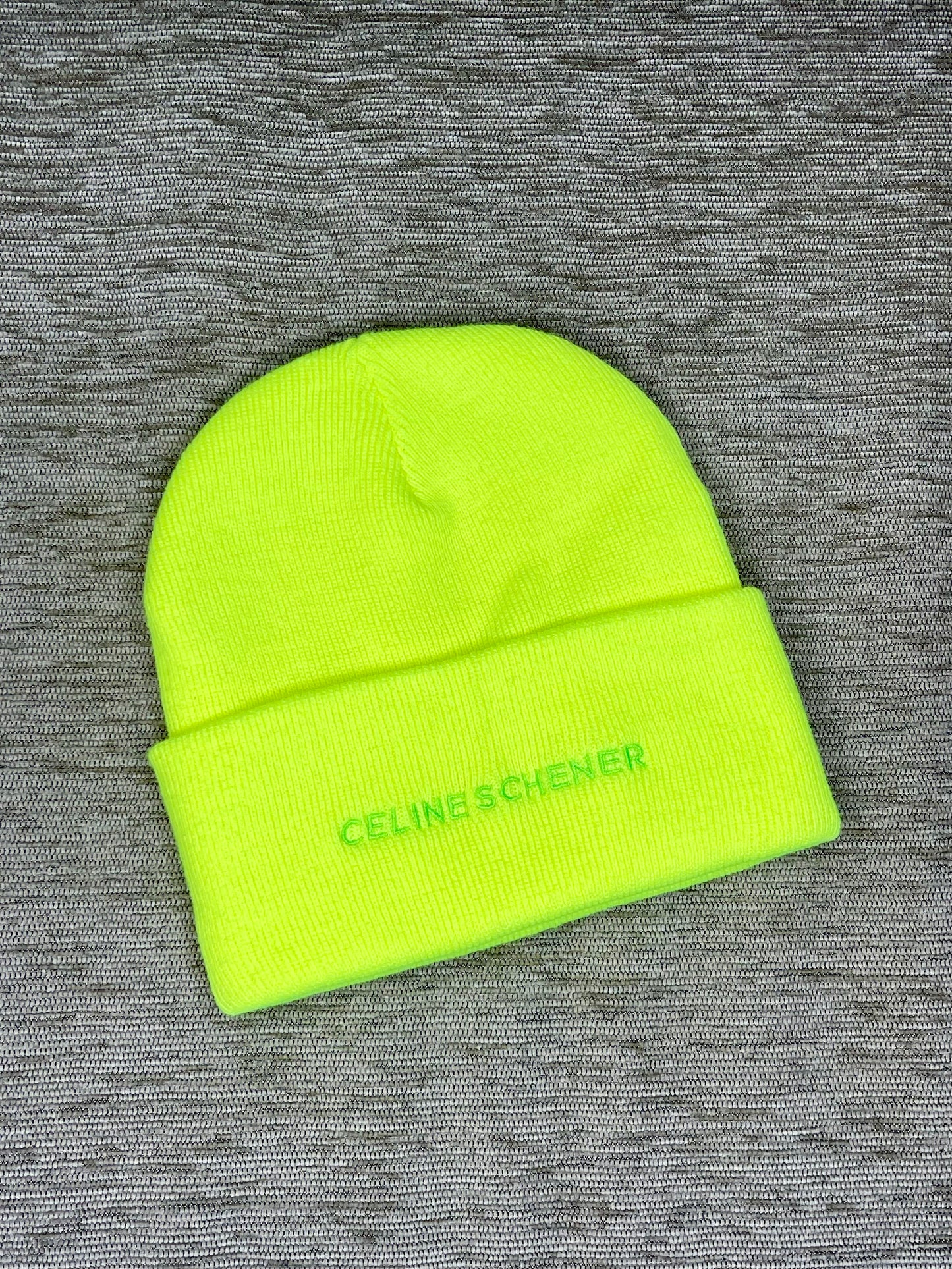 BONNET JAUNE FLUO