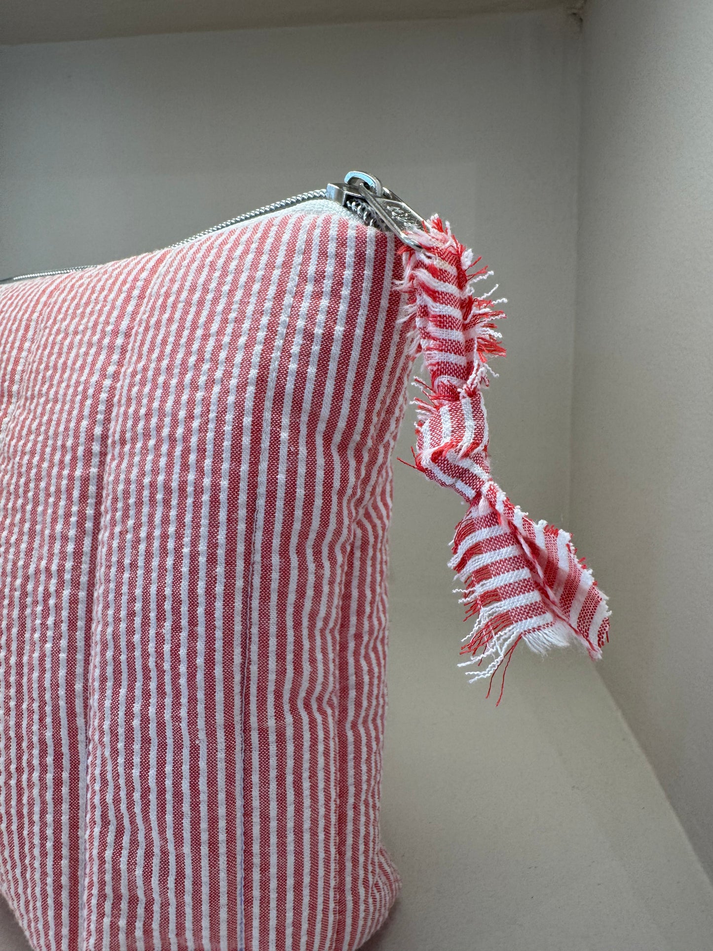 GRANDE TROUSSE MATELASSÉE RAYÉE