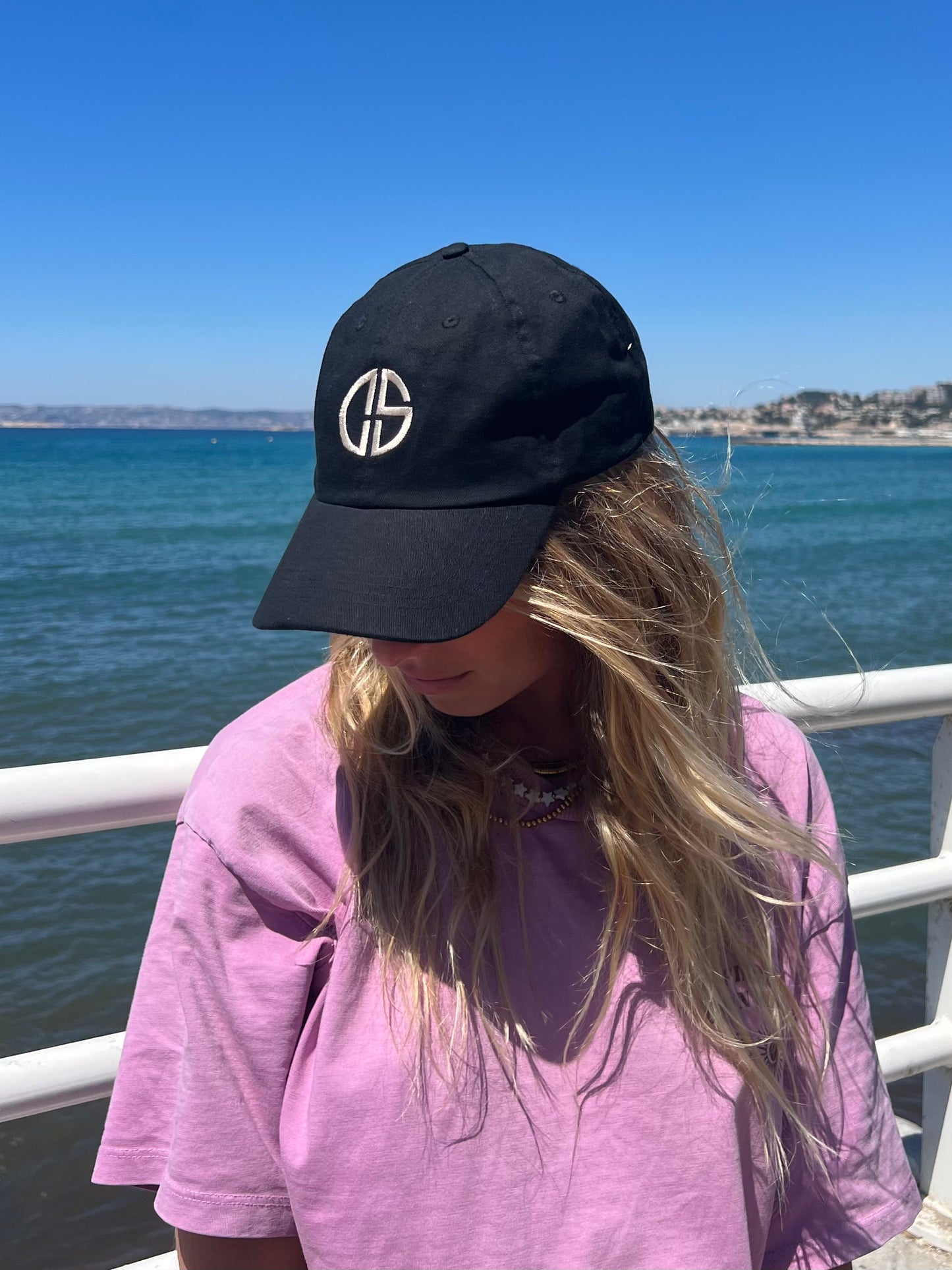 CASQUETTE NOIRE