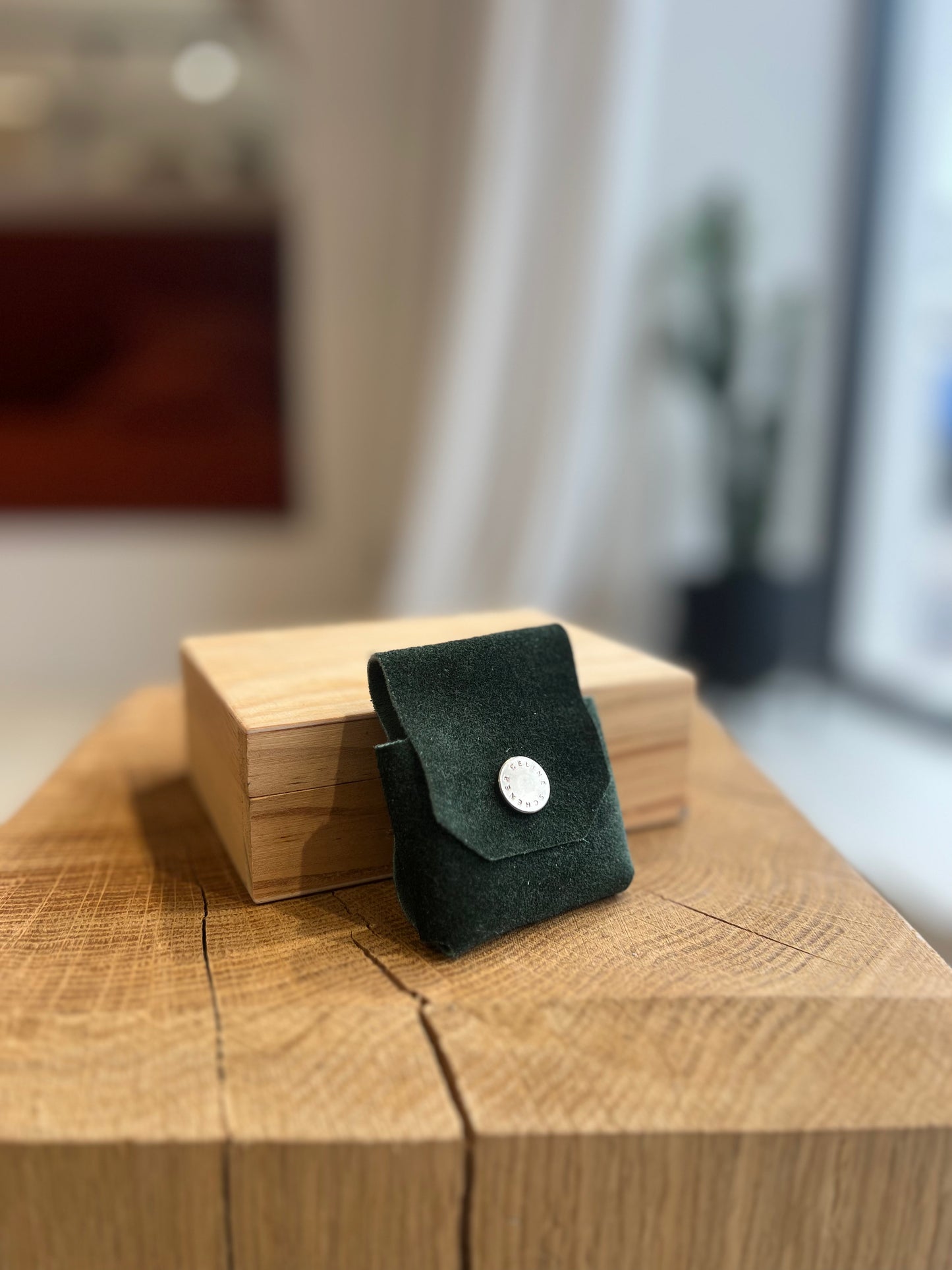 HOUSSE AIRPODS DAIM VERT FONCÉ