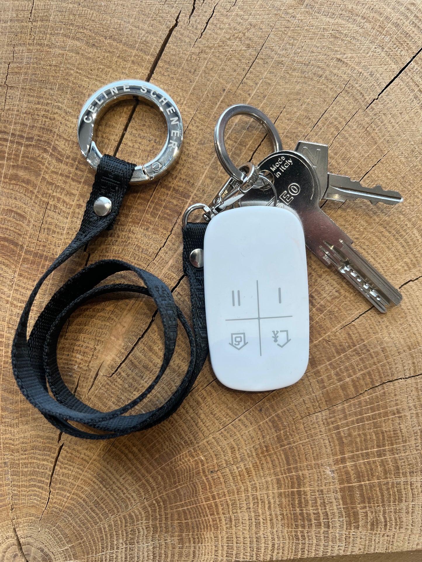PORTE CLEFS NOIR