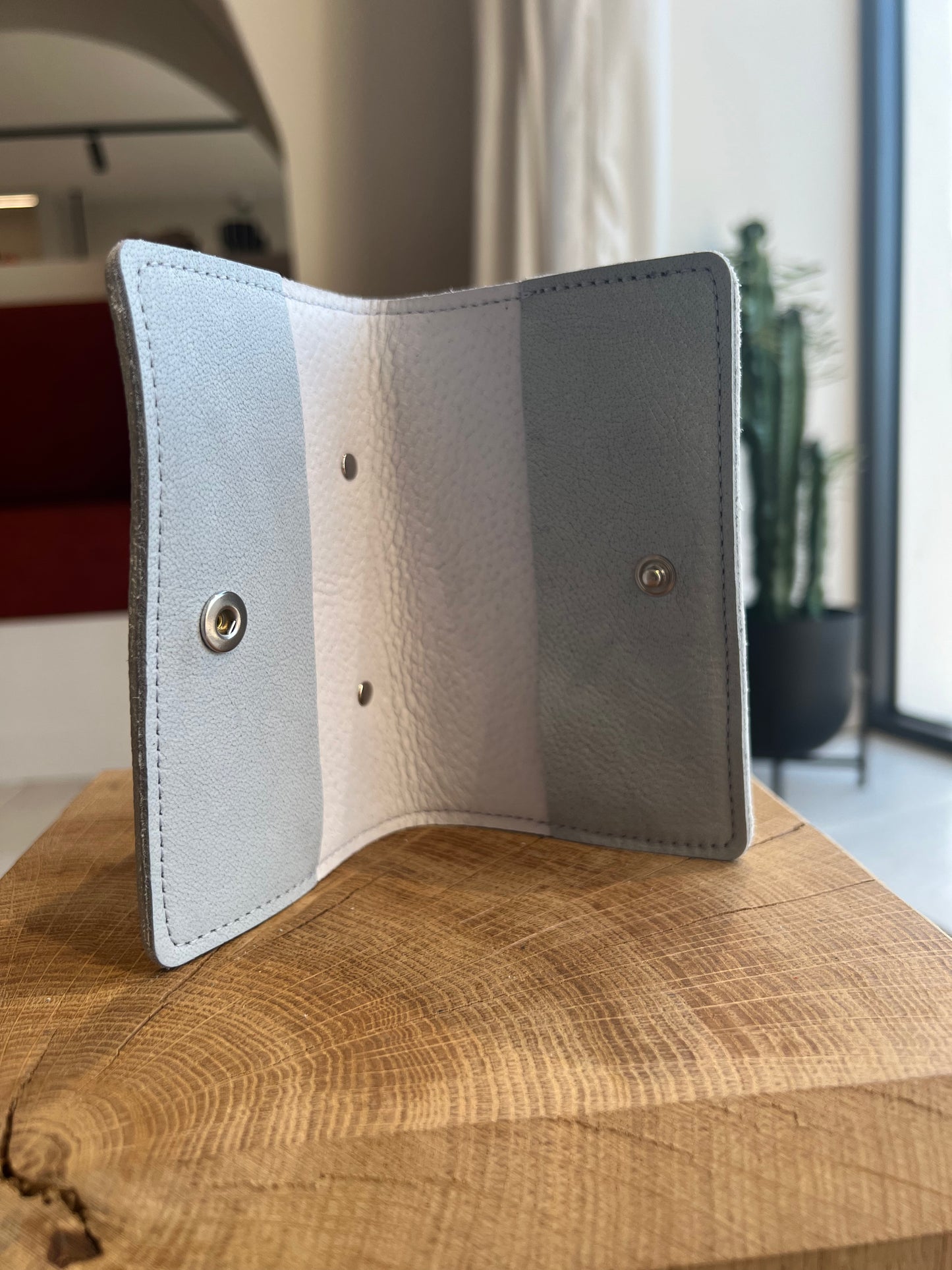 PORTE PAPIERS BLEU CLAIR