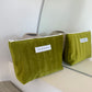 GRANDE TROUSSE MATELASSÉE EN VELOUR VERTE