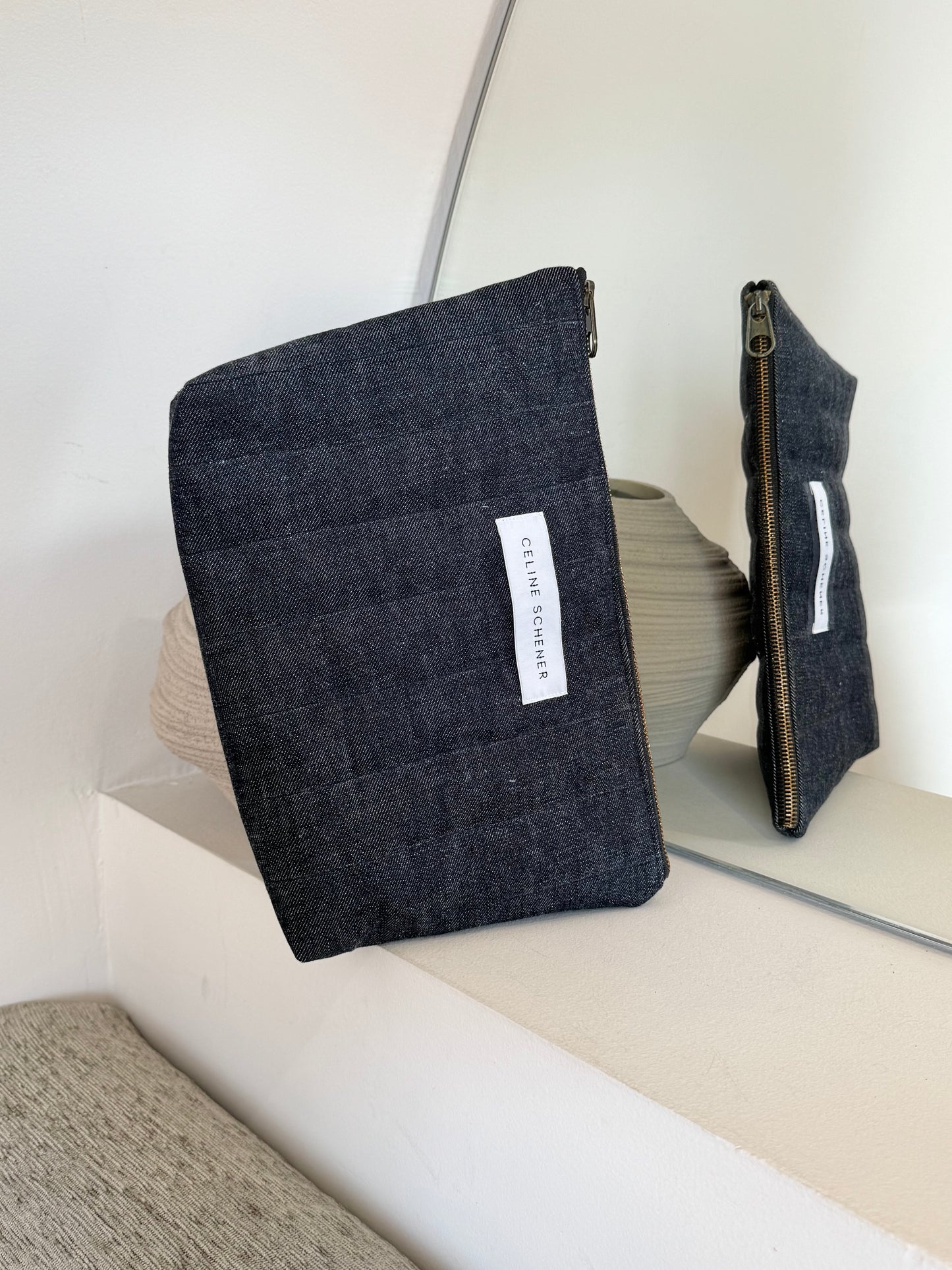 GRANDE TROUSSE MATELASSÉE EN JEAN