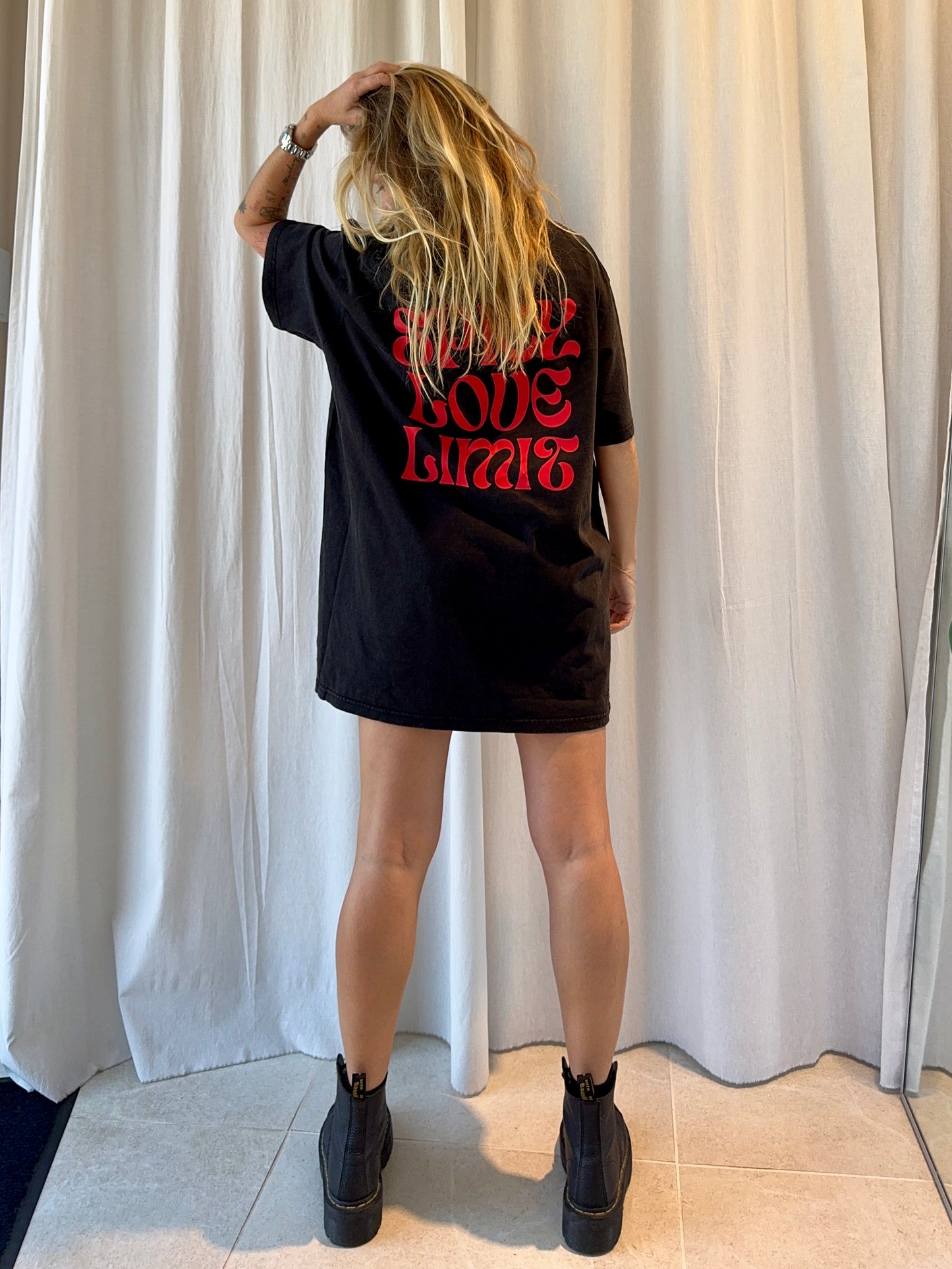 TEESHIRT SPICY LOVE LIMIT NOIR