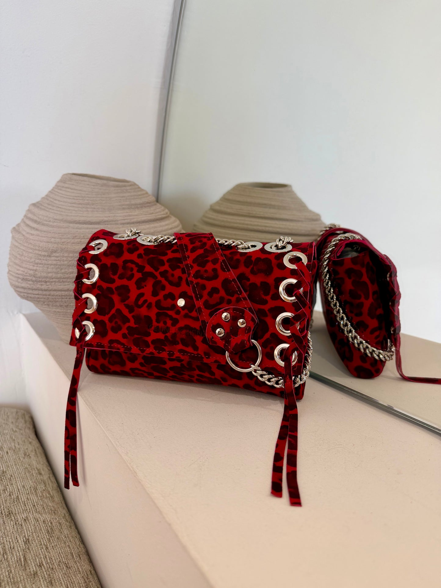 MINI DJANGO LACE UP RED LEO