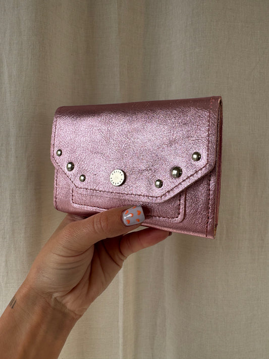 PORTE MONNAIE ROSE CLOUTÉ